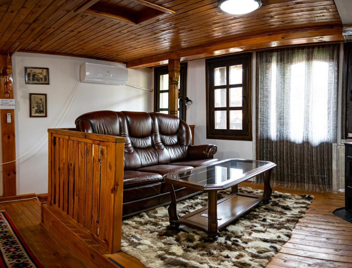 Razsukanova House , Разсукановата Къща Elena Zewnętrze zdjęcie