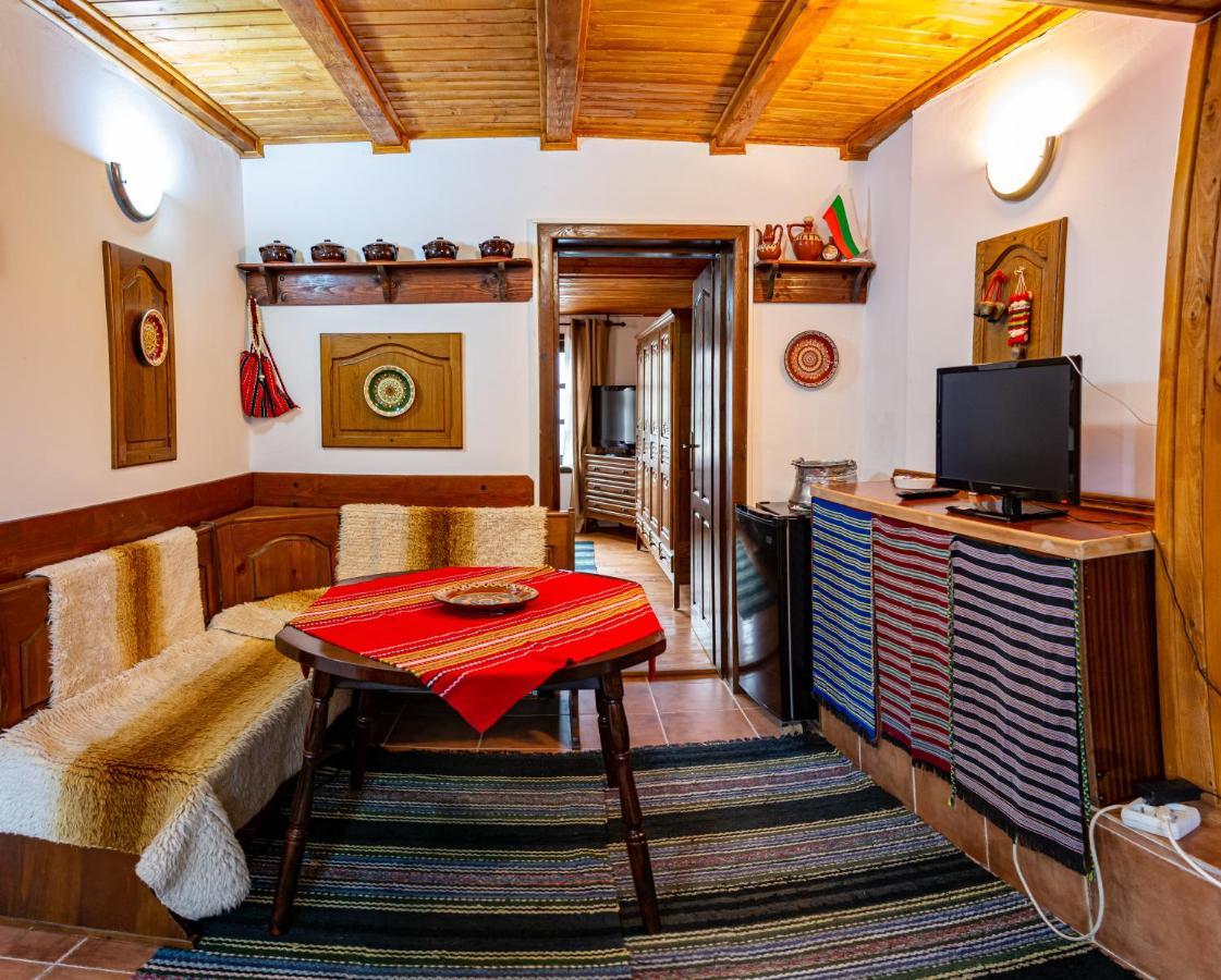 Razsukanova House , Разсукановата Къща Elena Zewnętrze zdjęcie